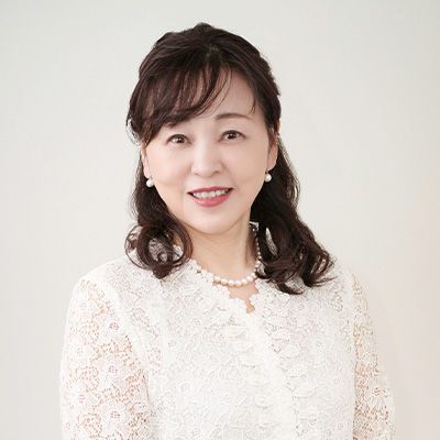 アシタカエミ