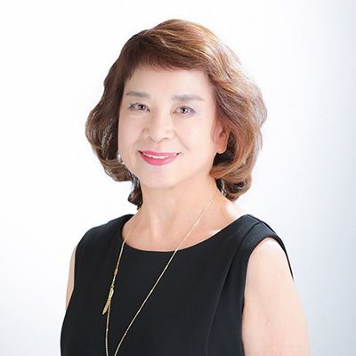 ホリグチウタコ